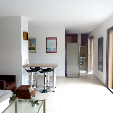 Moderne A Porto-vecchio - Piscine Partagee Apartment *